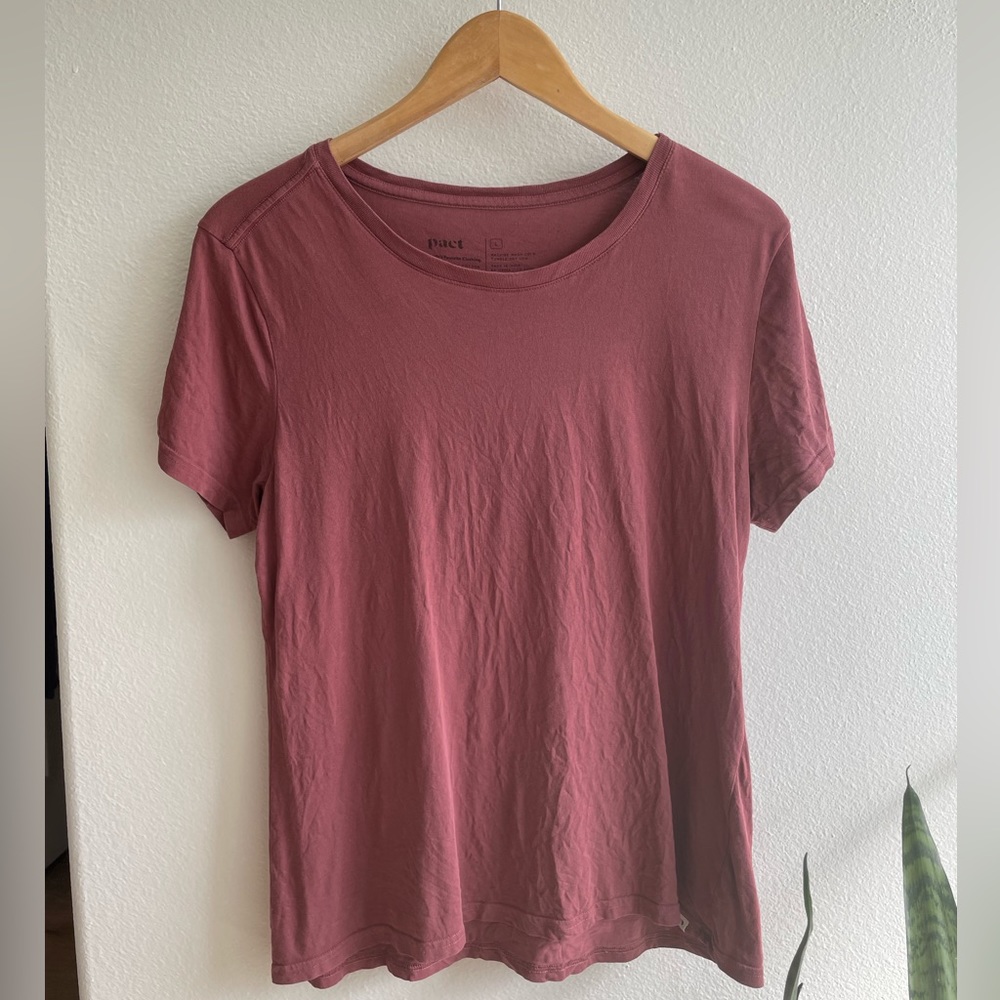 Pact Tee Tshirt